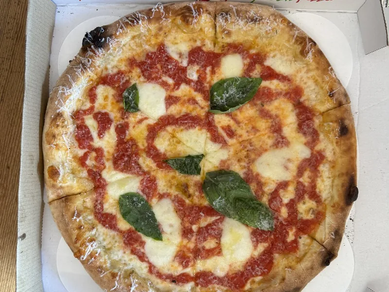 Familien-Sonntag: Pizza Margherita ab 7,50 €